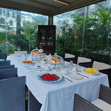 Bed and breakfast Laura 4*
